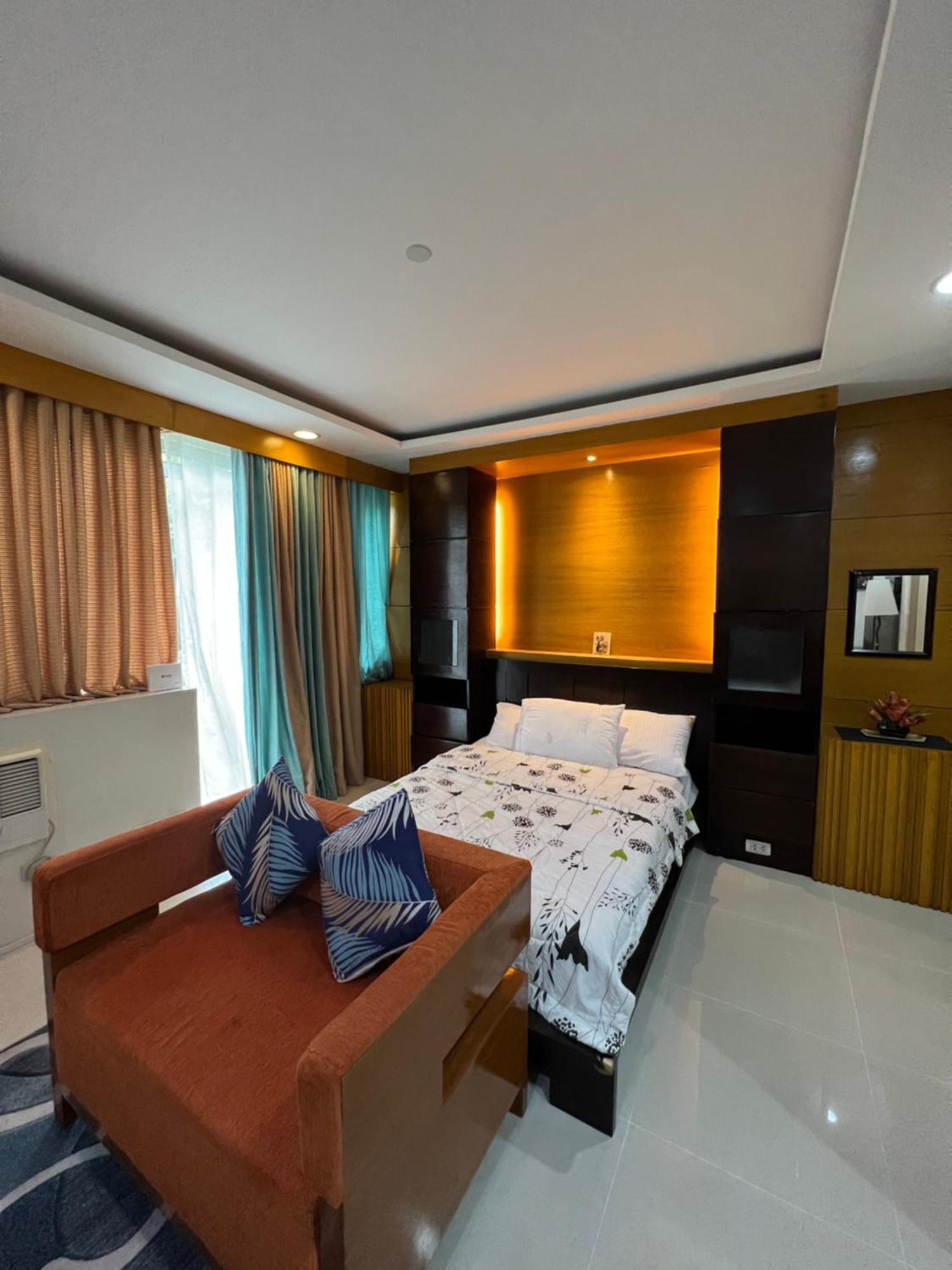 One Palmtree Villas Airport Condo Pasay Luaran gambar